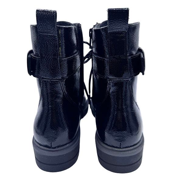 GLÄNZENDE LACK SCHNÜRSTIEFELETTE