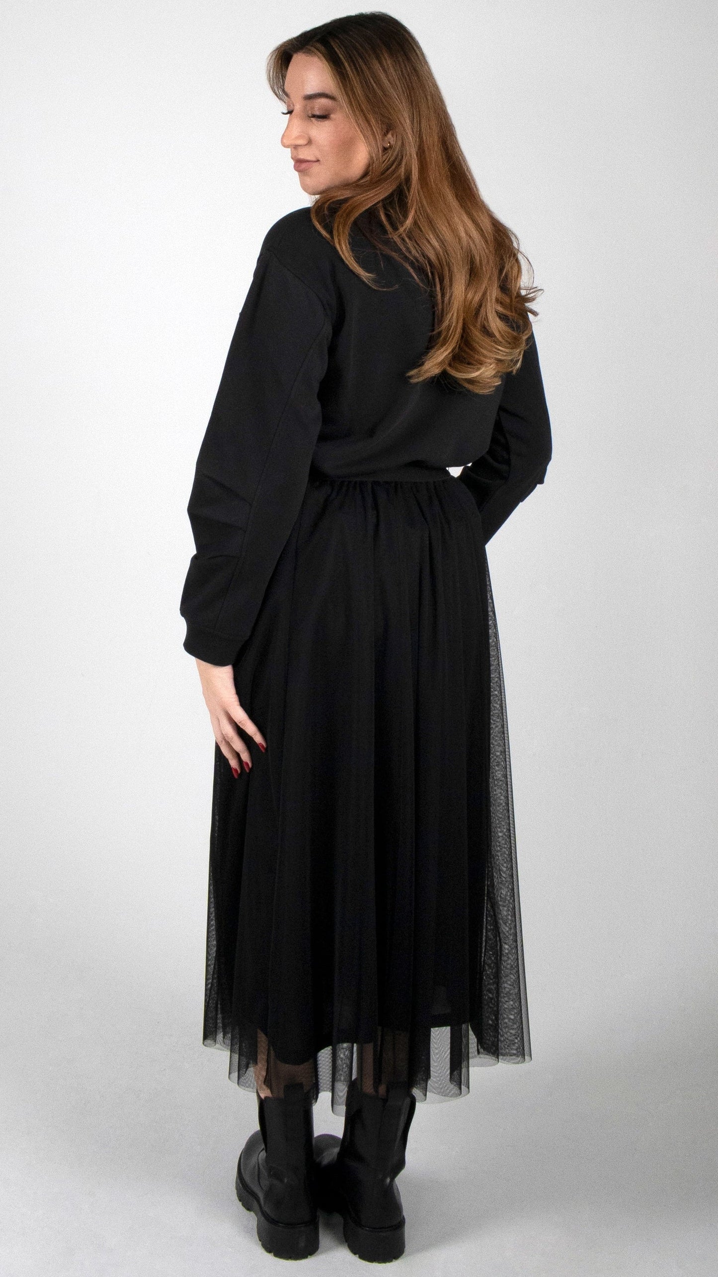 SWEATSHIRT MIT LOVE STICKEREI