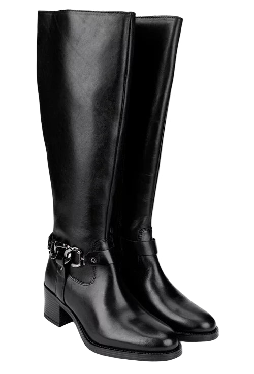 LEDER STIEFEL MIT METALL SCHLIESSE