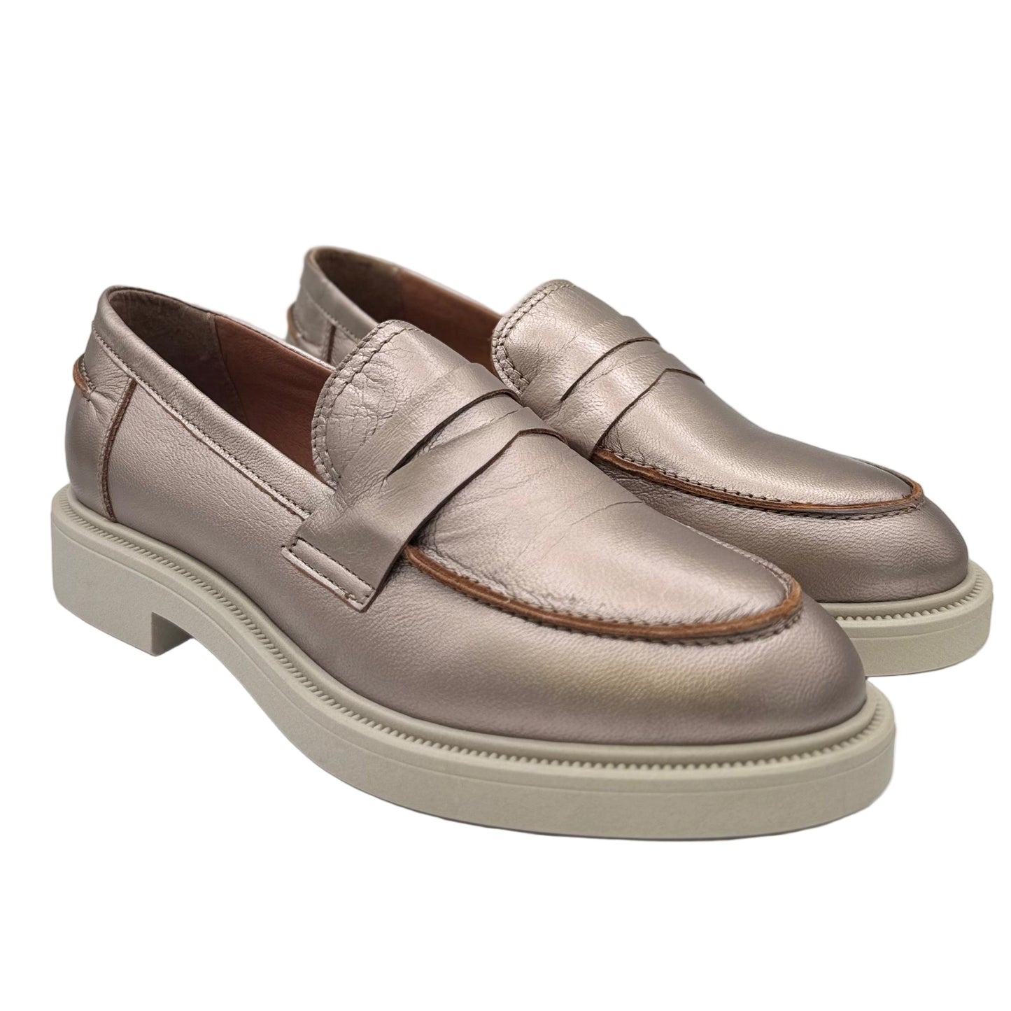 METALLIC LOAFER