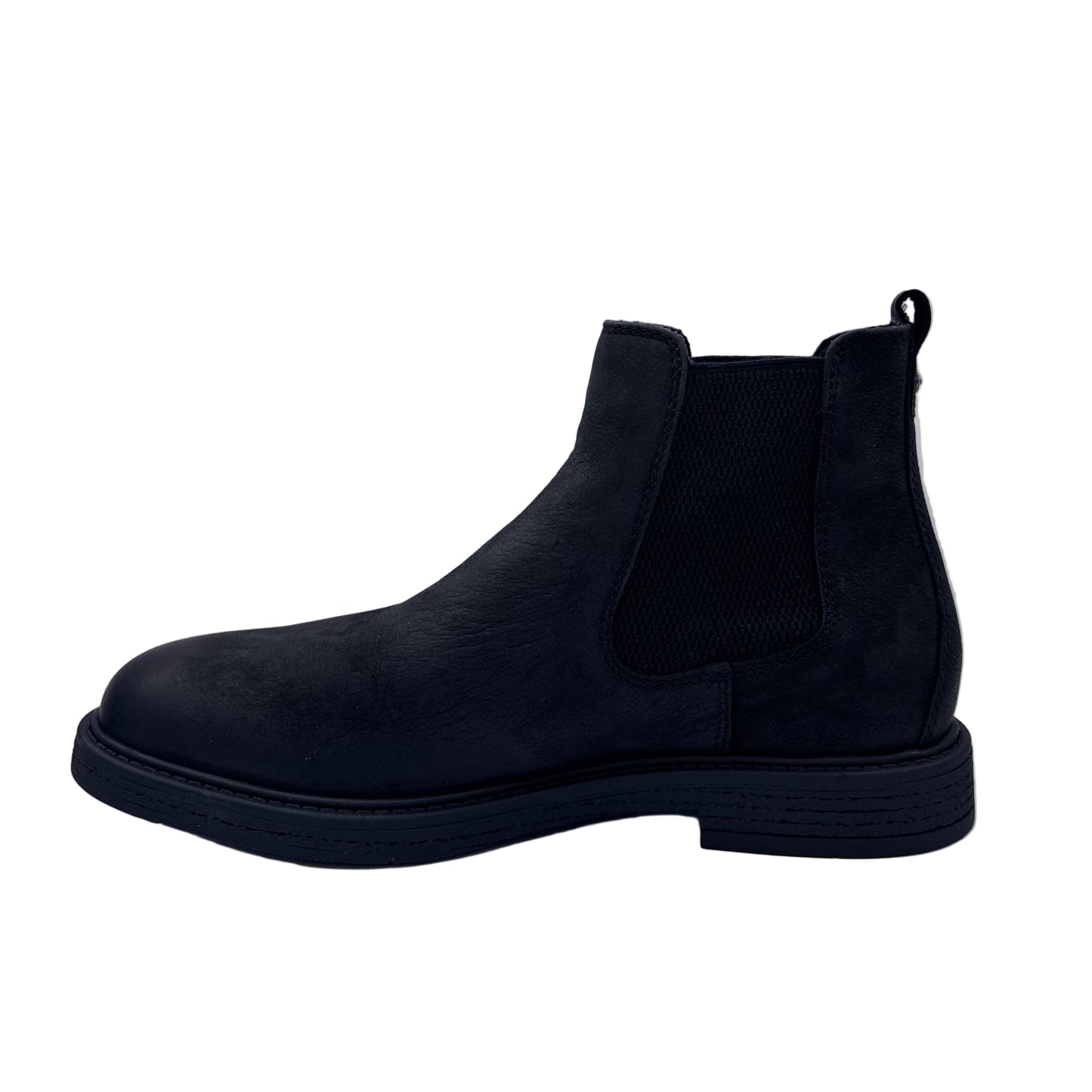 CHELSEA BOOTS