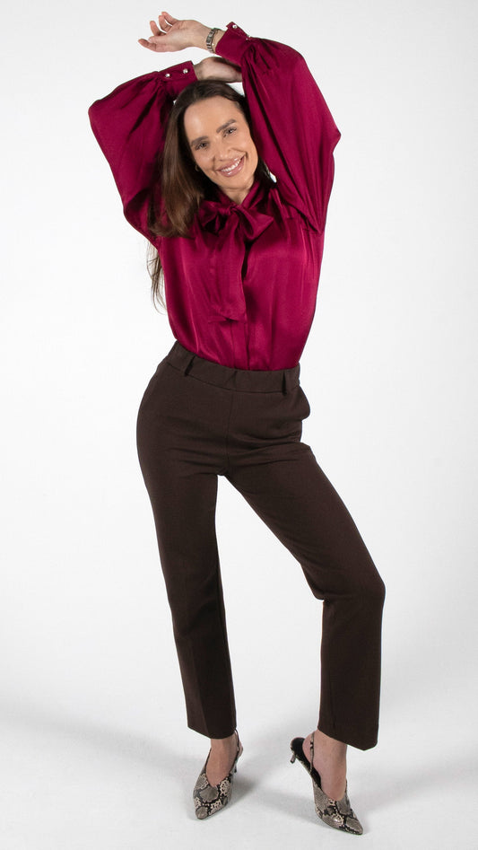 BLUSE IN SATINOPTIK MIT SCHLEIFE