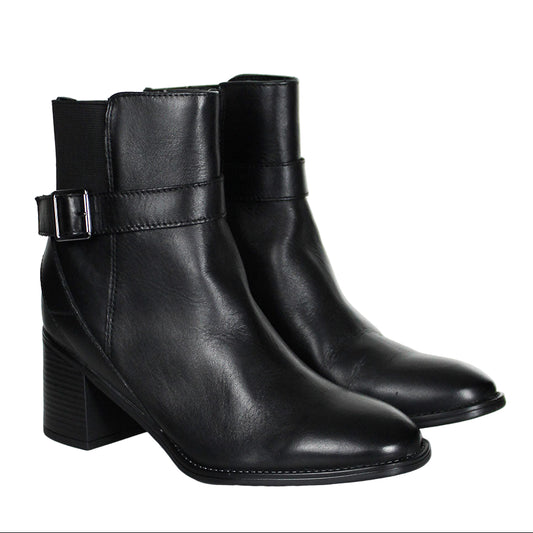 LEDER STIEFELETTE MIT SCHNALLE